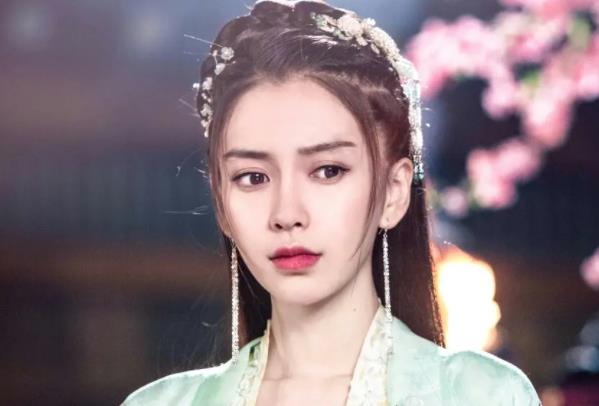 杨颖到底会跟谁结婚了,杨颖在2022年有多少岁了 杨颖到底会跟谁结婚了,杨颖在2022年有多少岁了