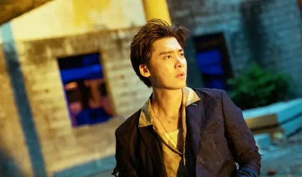 李易峰到底和谁在一起了,李易峰现在年龄多大 李易峰到底和谁在一起了,李易峰现在年龄多大