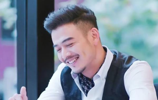 欢乐颂小包总到底是第几集出场,欢乐颂小包总爸爸可能是谁演的 欢乐颂小包总到底是第几集出场,欢乐颂小包总爸爸可能是谁演的