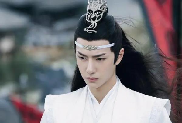 王一博的女朋友到底叫什么,王一博现在年龄多大