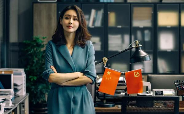 于明加到底和老公怎么认识的,于明加现在有多少岁了 于明加到底和老公怎么认识的,于明加现在有多少岁了