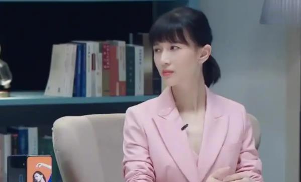 papi酱到底是谁的老婆,papi酱存在的原名字