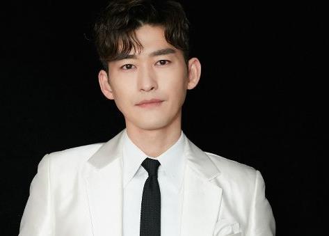 张翰曝出曾三年半不拍吻戏，张翰有没有结过婚