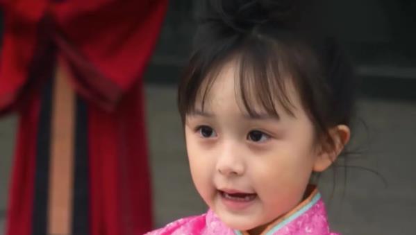 刘楚恬到底为什么火,刘楚恬现在多少岁 刘楚恬到底为什么火,刘楚恬现在多少岁