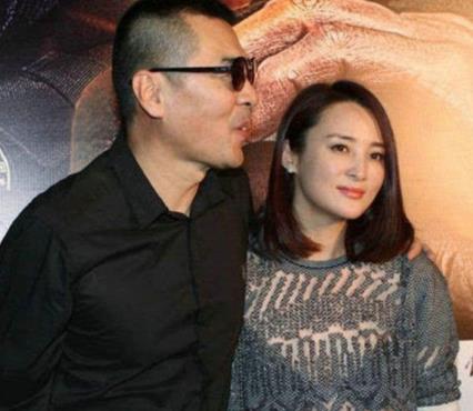 陈建斌和蒋勤勤冷战带了一星期墨镜,陈建斌和蒋勤勤什么时候结婚的 陈建斌和蒋勤勤冷战带了一星期墨镜,陈建斌和蒋勤勤什么时候结婚的