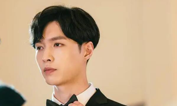 张艺兴到底是谁的老公,张艺兴可能为哪年出生的