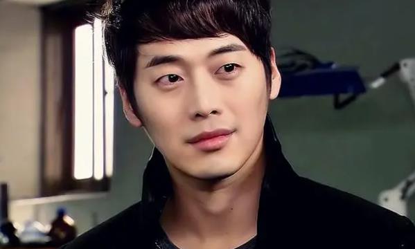 金载沅到底和谁结婚了,金载沅可能有多高