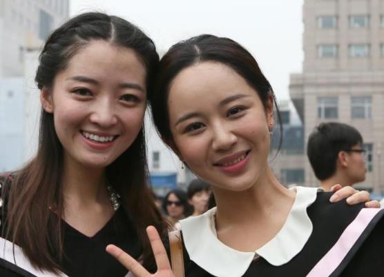 杨紫真名叫什么名字，杨紫在哪个大学上学