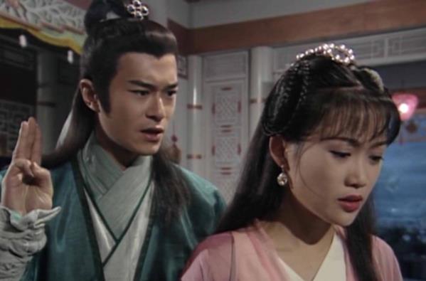 圆月弯刀发生的结局是怎样的,圆月弯刀结局丁鹏到底死了没 圆月弯刀发生的结局是怎样的,圆月弯刀结局丁鹏到底死了没