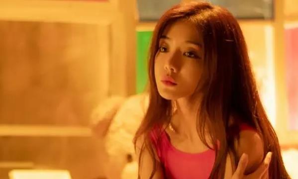 邓家佳到底是谁的老婆,邓家佳存在的原名 邓家佳到底是谁的老婆,邓家佳存在的原名