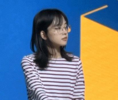 王冰冰戴眼镜气质像学姐，王冰冰是哪个大学毕业的