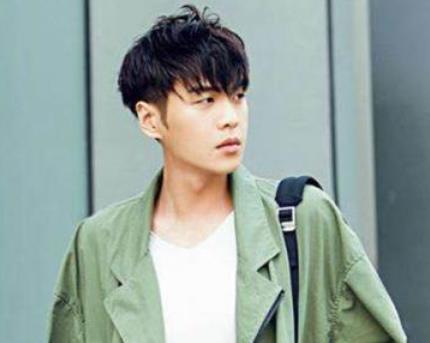 张若昀的亲娘是谁，张若昀唐艺昕婚礼地点