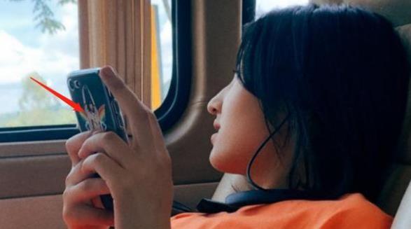 张子枫的偶像是谁，张子枫在哪里读大学