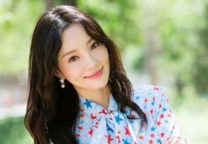 李小璐怀孕了吗二胎，李小璐什么时候离的婚