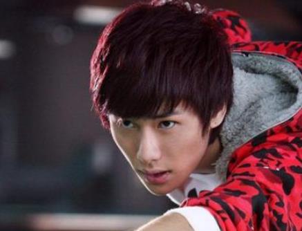 朱梓骁为什么没火,朱梓骁多大年龄 朱梓骁为什么没火,朱梓骁多大年龄