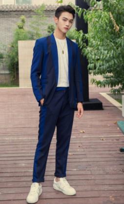 许凯白鹿是情侣关系吗，许凯身高真实身高是多少