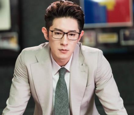 季肖冰有老婆吗,季肖冰今年多大 季肖冰有老婆吗,季肖冰今年多大