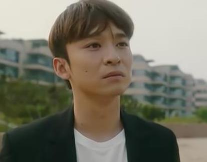 董子健说没想到六月了谢宏祖还在挨骂，董子健饰演何晓阳是什么电影