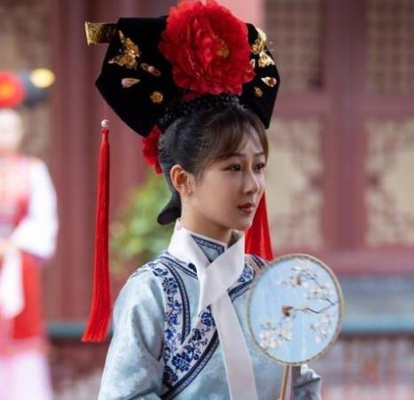 杨紫模仿紫薇失明,杨紫演的消防员的电影叫什么名字 杨紫模仿紫薇失明,杨紫演的消防员的电影叫什么名字