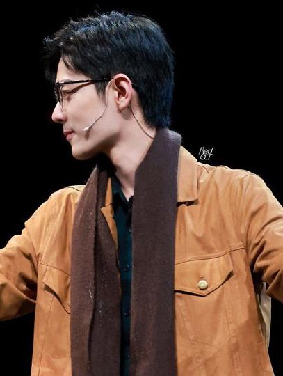 肖战围巾上的泪珠,肖战演的唐三是哪部剧 肖战围巾上的泪珠,肖战演的唐三是哪部剧