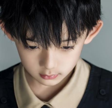 于正签约童星,于正是导演还是编剧 于正签约童星,于正是导演还是编剧