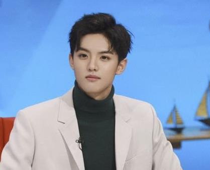 周峻纬家世哪里人,周峻纬学历什么大学 周峻纬家世哪里人,周峻纬学历什么大学