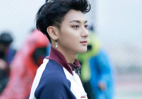 黄子韬说我在你们眼里我肚量这么小，黄子韬跟吴倩演的电视剧