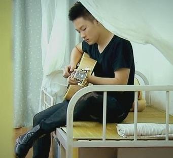 梁博家是干什么的,梁博抖音很火的一首歌叫什么 梁博家是干什么的,梁博抖音很火的一首歌叫什么