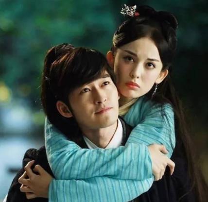 张翰古力娜扎在一起几年,古力娜扎全名叫什么名字 张翰古力娜扎在一起几年,古力娜扎全名叫什么名字