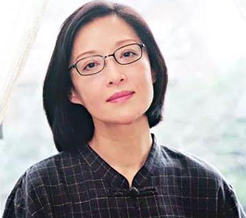 胡因梦的老公是谁，胡因梦生日是什么时候