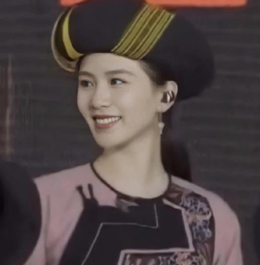 新闻联播里的刘诗诗，刘诗诗双胞胎电影叫什么