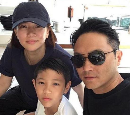 张智霖袁咏仪儿子的腿，张智霖袁咏仪上快本是哪一期