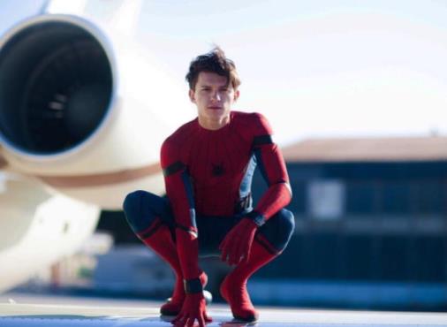 荷兰弟赞达亚恋情被曝光,荷兰弟第一部蜘蛛侠叫什么 荷兰弟赞达亚恋情被曝光,荷兰弟第一部蜘蛛侠叫什么