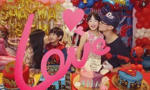 吴尊晒一家四口亲亲照，吴尊老婆是哪里的