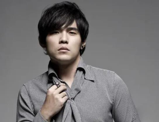 周杰伦日的由来介绍,周杰伦的出生年月日及资料