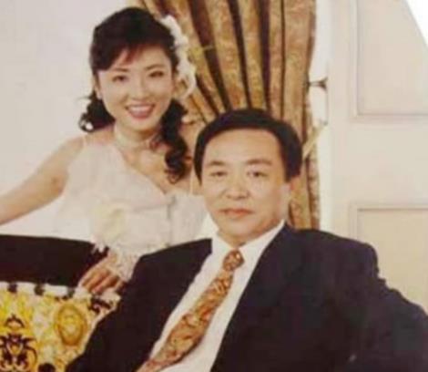 周涛的现任老公是谁,周涛今年多大了及哪年生的 周涛的现任老公是谁,周涛今年多大了及哪年生的