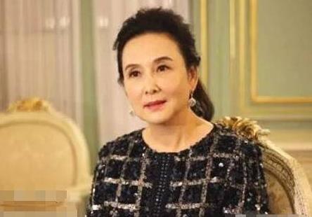 邱佩宁的老公是谁,邱佩宁多大年纪及资料