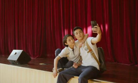 张子枫说吴磊唱歌像熊,吴磊是不是喜欢张子枫 张子枫说吴磊唱歌像熊,吴磊是不是喜欢张子枫