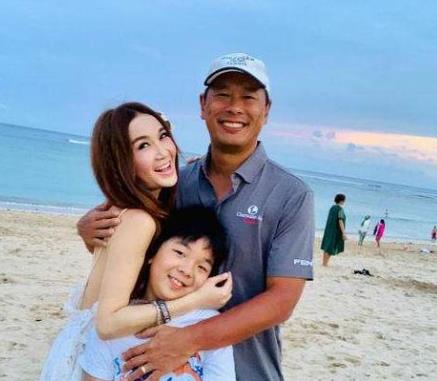 温碧霞的老公是哪位明星,温碧霞的老公是做什么及资料