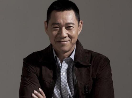 张丰毅妻子叫什么名字,张丰毅是哪的人及资料 张丰毅妻子叫什么名字,张丰毅是哪的人及资料