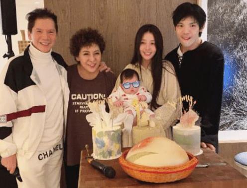 向佐生日感恩郭碧婷,郭碧婷向佐结婚日期