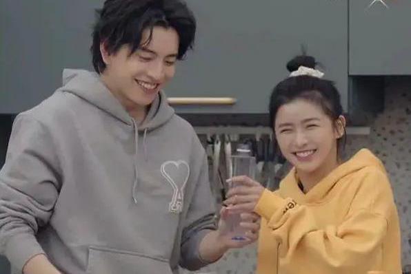 王大陆蔡卓宜同游雍和宫,王大陆蔡卓宜参加是什么综艺 王大陆蔡卓宜同游雍和宫,王大陆蔡卓宜参加是什么综艺