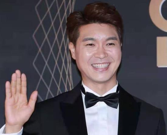 朴秀洪结婚了吗,朴秀洪有钱吗