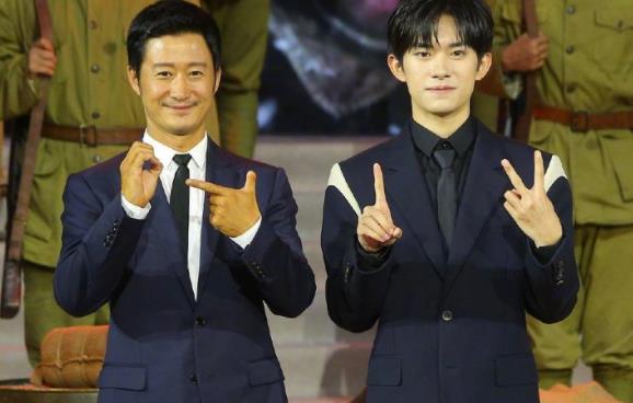 吴京夸易烊千玺是天生的电影演员,易烊千玺与吴京的新电影 吴京夸易烊千玺是天生的电影演员,易烊千玺与吴京的新电影