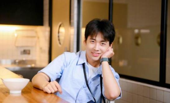 郭麒麟和女网红是真的吗,郭麒麟现在有女朋友吗 郭麒麟和女网红是真的吗,郭麒麟现在有女朋友吗