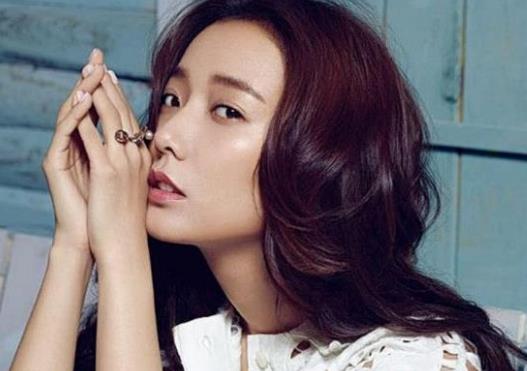 王珞丹结过婚吗,王珞丹和朱丹为什么不同姓 王珞丹结过婚吗,王珞丹和朱丹为什么不同姓