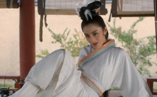 张敏再现赵敏经典回眸,张敏演的倚天屠龙记的谁 张敏再现赵敏经典回眸,张敏演的倚天屠龙记的谁