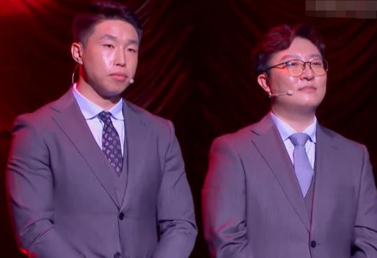 烧饼和曹鹤阳搭档多少年了,曹鹤阳和烧饼哪年开始合作的