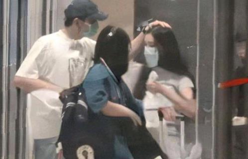 颜人中林允恋情曝光,颜人中林允是怎么认识的