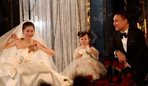 李嘉格车澈怎么认识的,车澈老婆是李嘉格吗 李嘉格车澈怎么认识的,车澈老婆是李嘉格吗